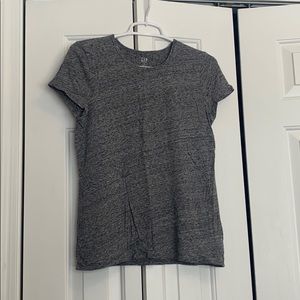 Gap T-shirt